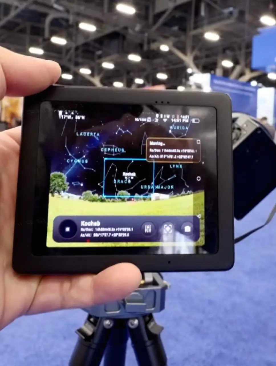 ArtIsRight close-up of the ArcBlue C42 controller showing constellation targeting