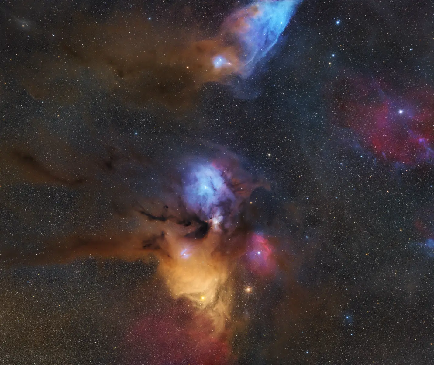 Rich full-frame nebula sample captured with a wide field of view