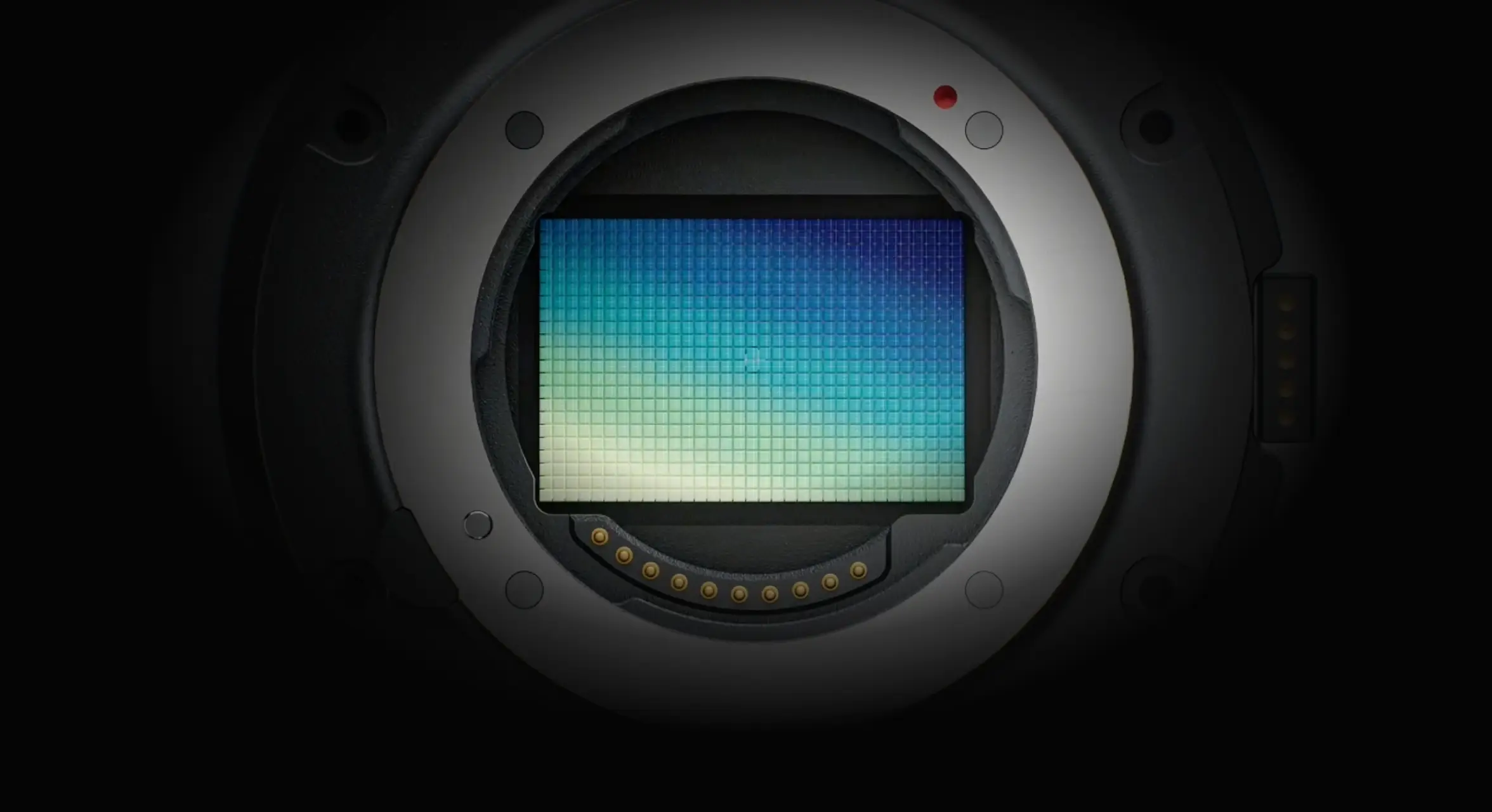 Full-frame sensor with camera and telescope mount compatibility